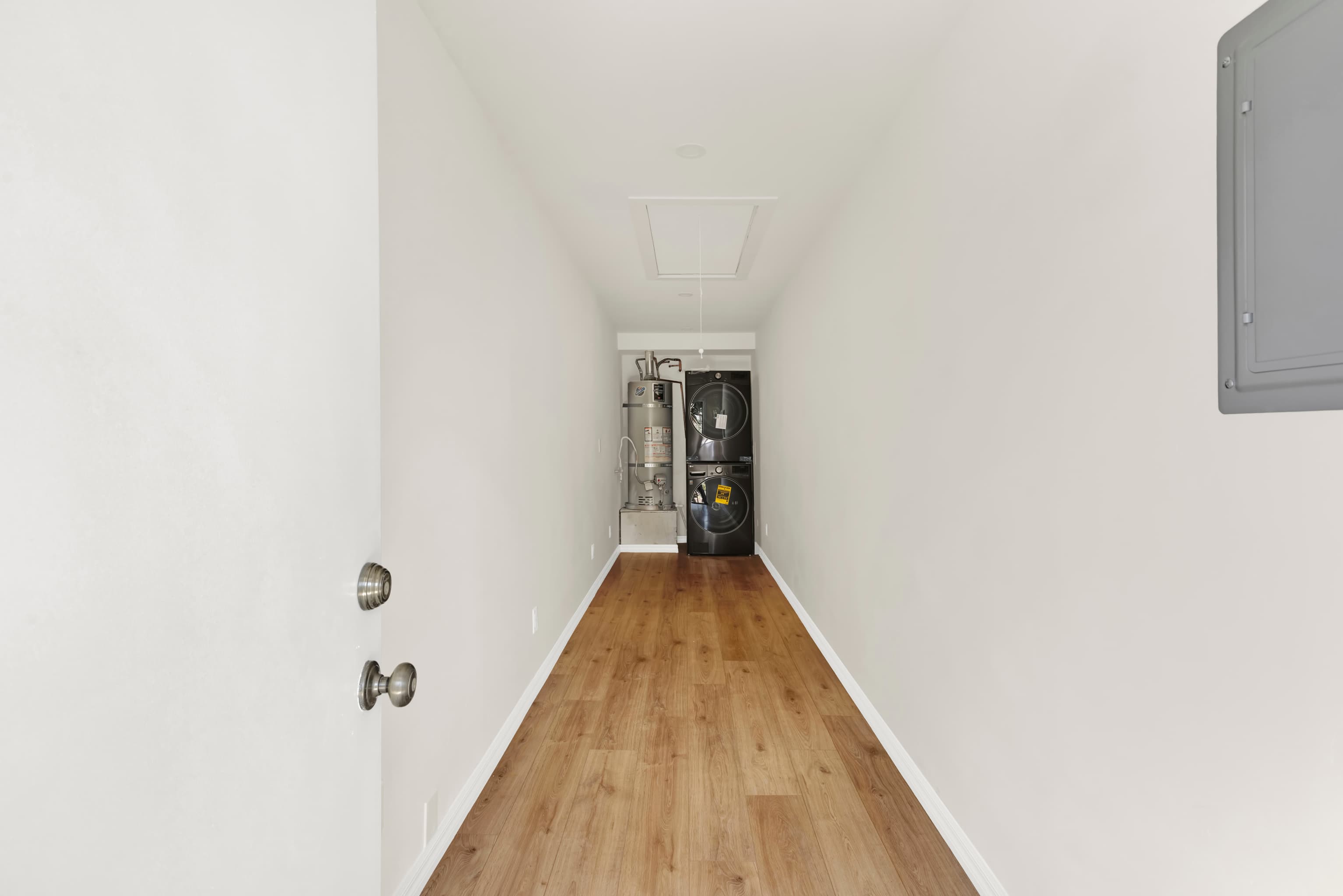 528 Sq Ft Garage Conversion - Photo 15