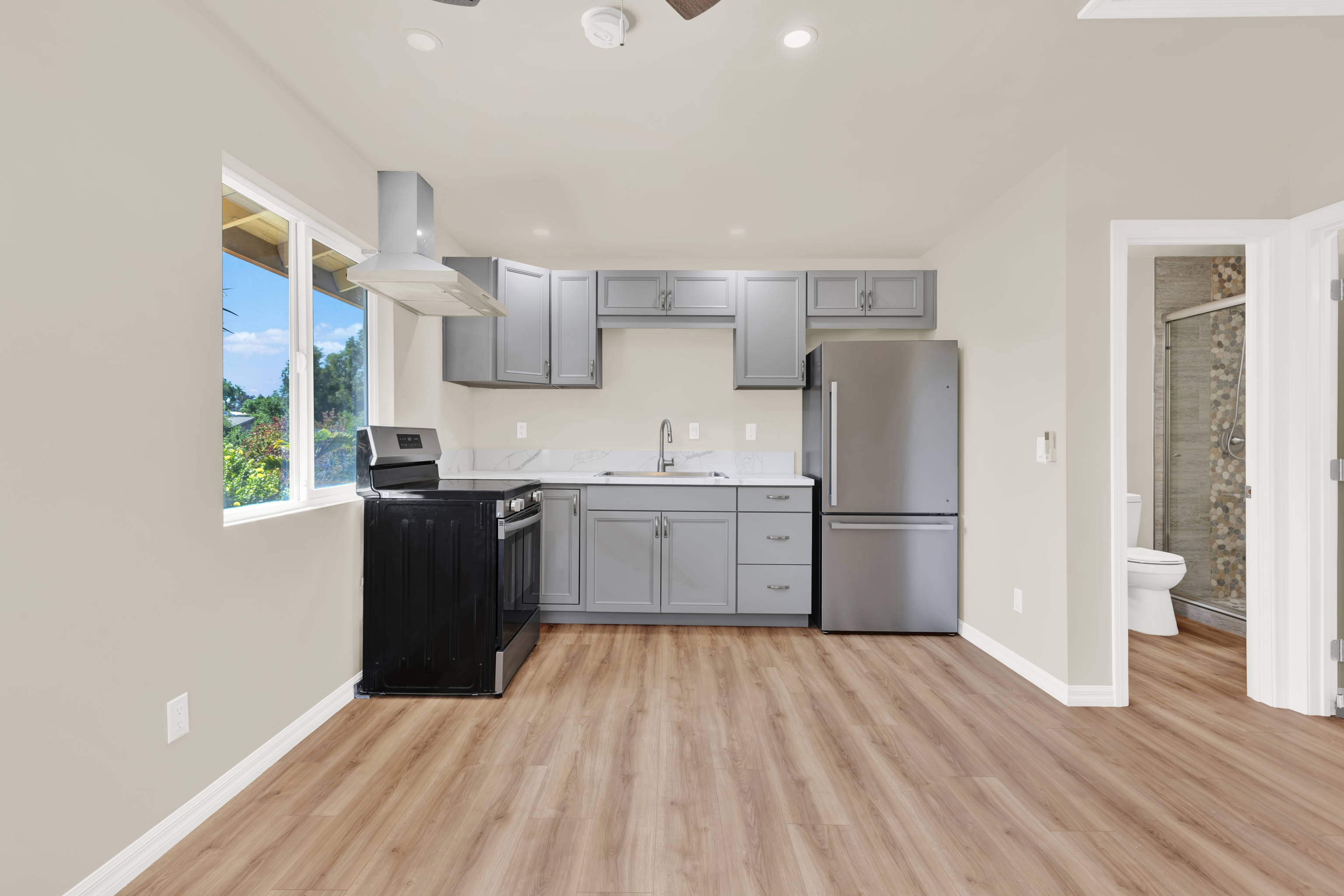 Construction Management vs. Design-Build for Your ADU